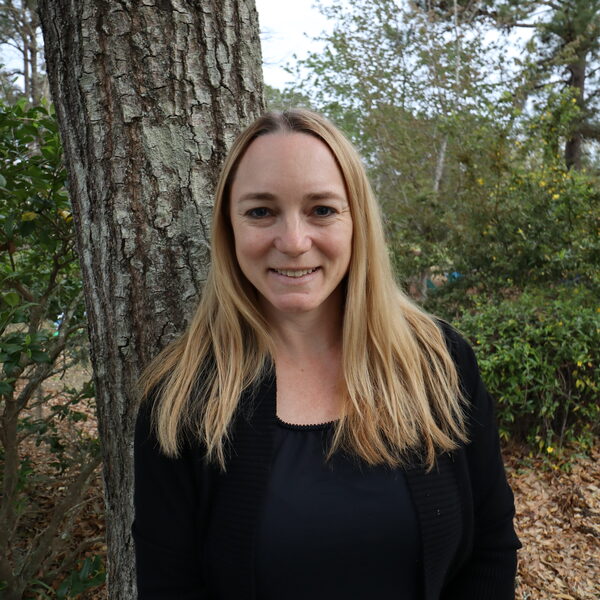 Niki Quillen, Administrator